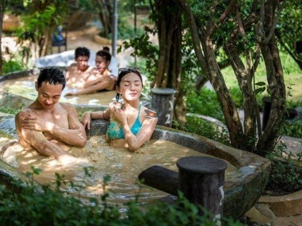 Nha Trang Mud Bath Guide: Top 5 Places to Try